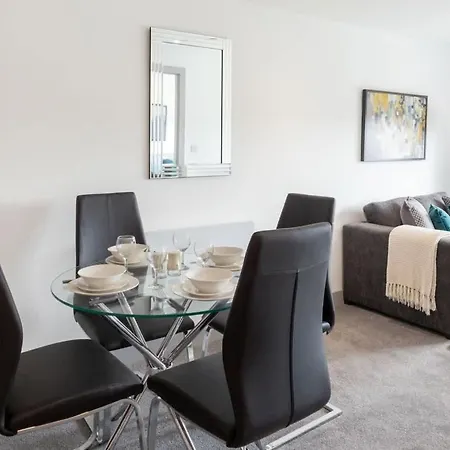 Bright & Modern 1 Bedroom In * Leeds (West Yorkshire)